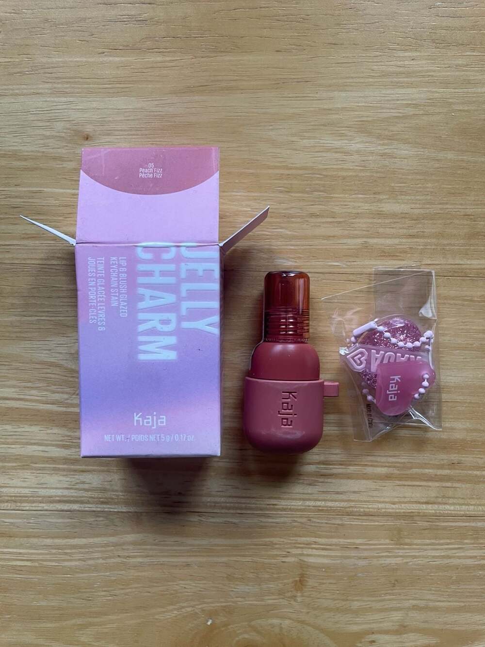 Kaja Lip & Blush Glazed Stain keychain 05 Peach Fizz